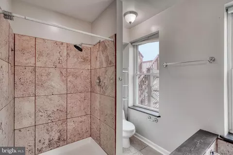 2201 E Lombard St, Baltimore, MD 21231 photo 36
