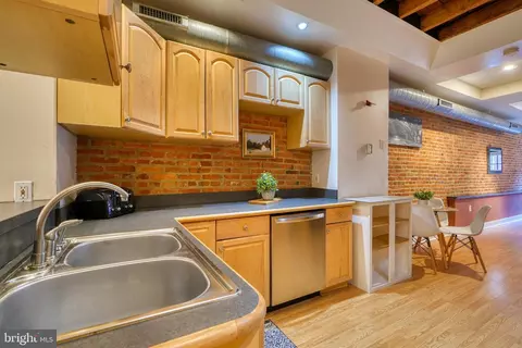 2201 E Lombard St, Baltimore, MD 21231 photo 7