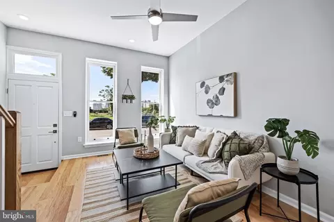 Living - 414 E Biddle St, Baltimore, MD 21202 photo 2 of 2