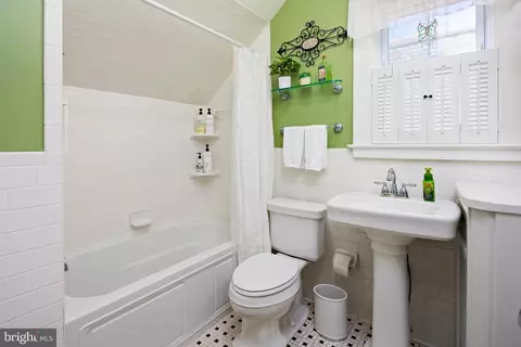 2203 Pelham Ave, Baltimore, MD 21213 photo 32