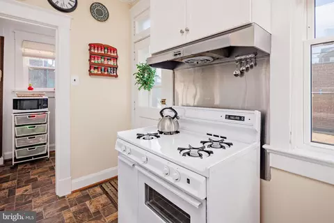 2203 Pelham Ave, Baltimore, MD 21213 photo 16