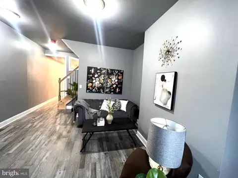 2131 Walbrook Ave, Baltimore, MD 21217 photo 13