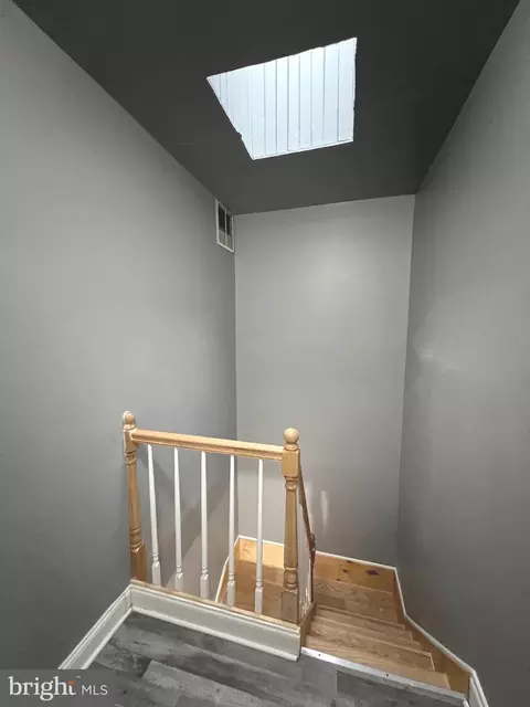 2131 Walbrook Ave, Baltimore, MD 21217 photo 33