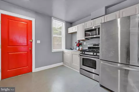 2131 Walbrook Ave, Baltimore, MD 21217 photo 11