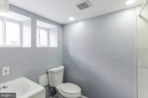 1677 Darley Ave, Baltimore, MD 21213 photo 14
