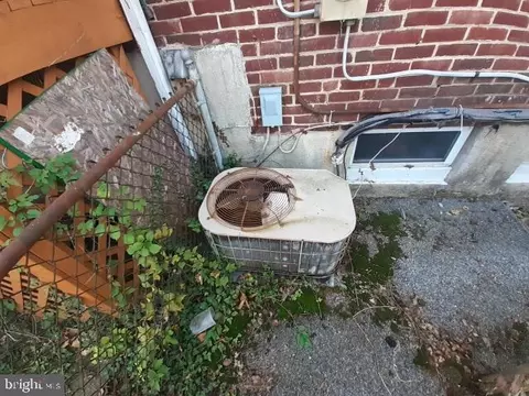 5423 Lynview Ave, Baltimore, MD 21215 photo 18