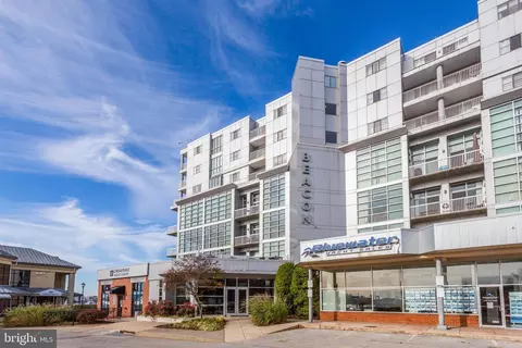 2772 Lighthouse Pt E #306, Baltimore, MD 21224