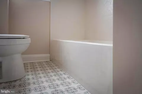 4603 Harcourt Rd, Baltimore, MD 21214 photo 47