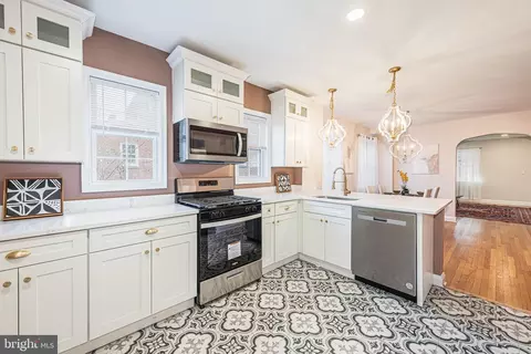 4603 Harcourt Rd, Baltimore, MD 21214 photo 35