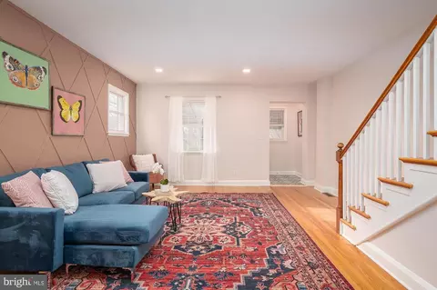 4603 Harcourt Rd, Baltimore, MD 21214 photo 7