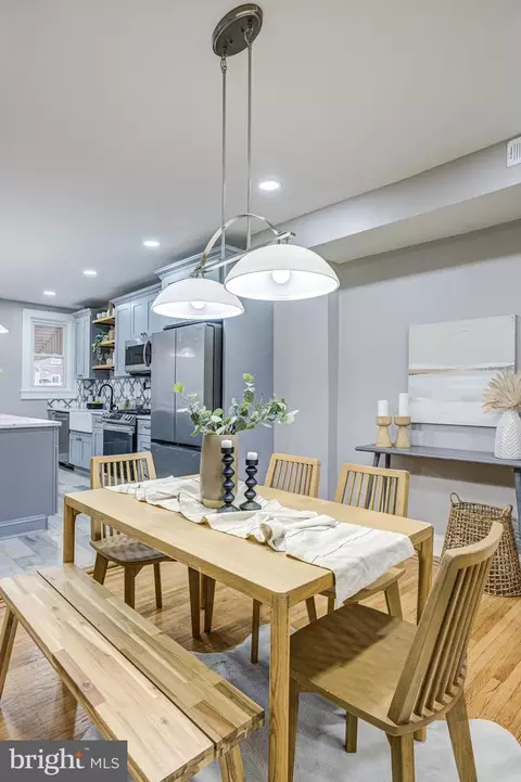 Dining - 2829 Brendan Ave, Baltimore, MD 21213 photo 4 of 5