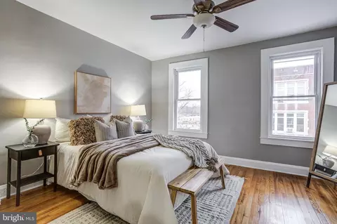 Bedroom - 2829 Brendan Ave, Baltimore, MD 21213 photo 2 of 5