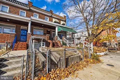 4 Benkert Ave, Baltimore, MD 21229
