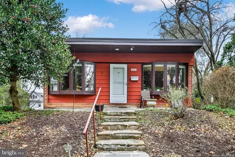 5713 Oakshire Rd, Baltimore, MD 21209