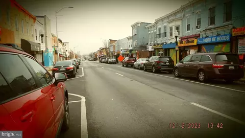 2305 E Monument St, Baltimore, MD 21205 photo 3