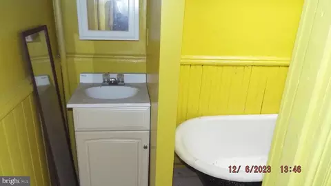 2305 E Monument St, Baltimore, MD 21205 photo 22