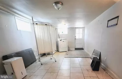 2637 Grogan Ave, Baltimore, MD 21213 photo 13