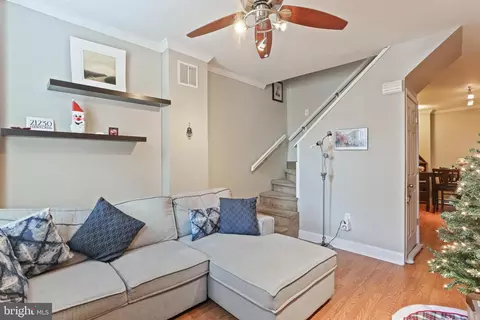 23 N Duncan St, Baltimore, MD 21231 photo 3