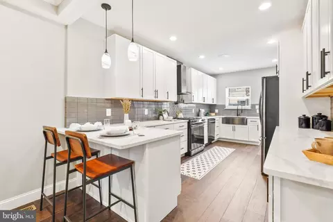 1410 Hull St, Baltimore, MD 21230 photo 6