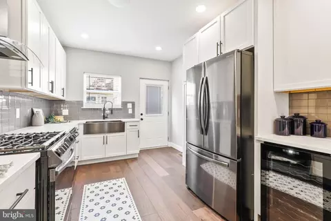 1410 Hull St, Baltimore, MD 21230 photo 8