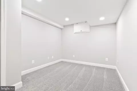1410 Hull St, Baltimore, MD 21230 photo 24