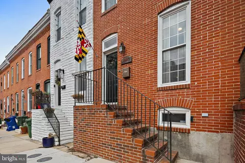 136 Clement St E, Baltimore, MD 21230 photo 4