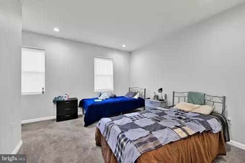 430 Rosecroft Ter, Baltimore, MD 21229 photo 3