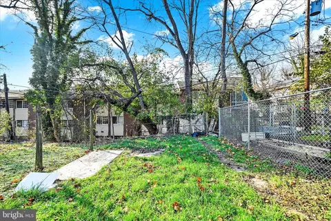 430 Rosecroft Ter, Baltimore, MD 21229 photo 25