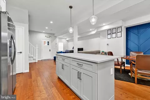 430 Rosecroft Ter, Baltimore, MD 21229 photo 14
