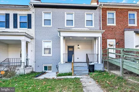 430 Rosecroft Ter, Baltimore, MD 21229