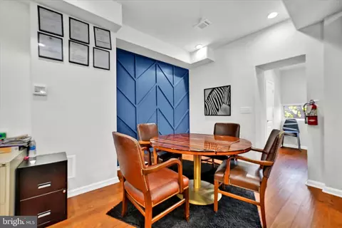 430 Rosecroft Ter, Baltimore, MD 21229 photo 16