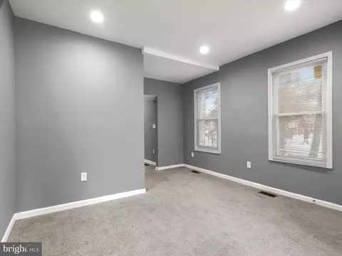 Living - 152 S Monastery Ave, Baltimore, MD 21229 photo 3 of 3