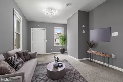 Living - 152 S Monastery Ave, Baltimore, MD 21229 photo 1 of 3