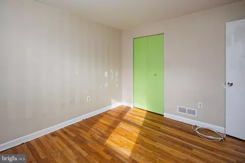 4782 Melbourne Rd, Baltimore, MD 21229 photo 21