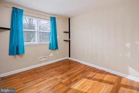 4782 Melbourne Rd, Baltimore, MD 21229 photo 19