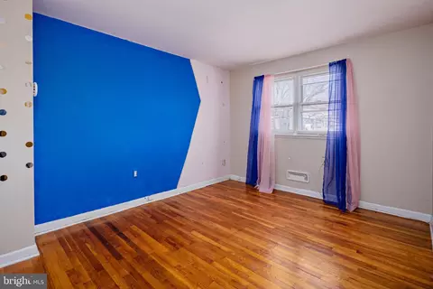 4782 Melbourne Rd, Baltimore, MD 21229 photo 17