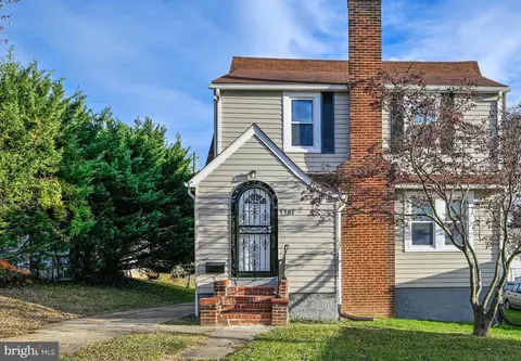 5307 Carter Ave, Baltimore, MD 21214