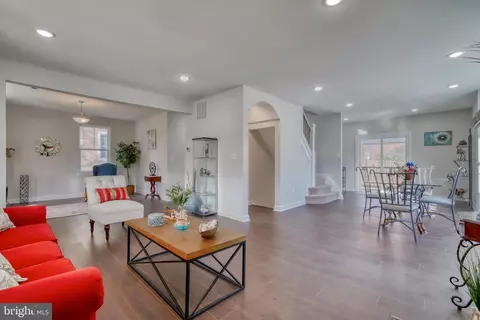 231 Mallow Hill Rd, Baltimore, MD 21229 photo 12
