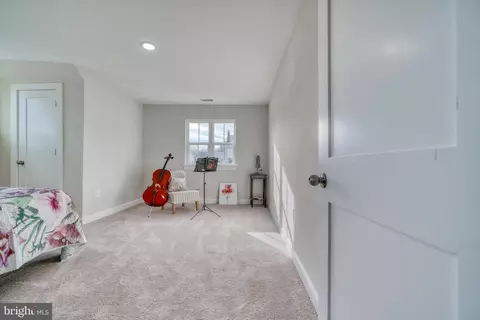 231 Mallow Hill Rd, Baltimore, MD 21229 photo 30