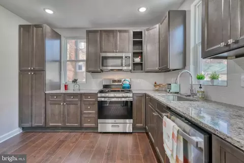 231 Mallow Hill Rd, Baltimore, MD 21229 photo 19