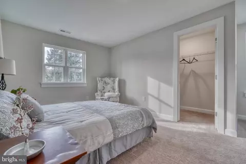 231 Mallow Hill Rd, Baltimore, MD 21229 photo 24