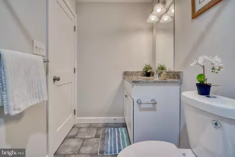 231 Mallow Hill Rd, Baltimore, MD 21229 photo 37
