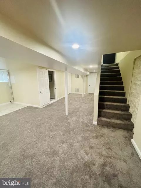 800 E 33rd St, Baltimore, MD 21218 photo 33