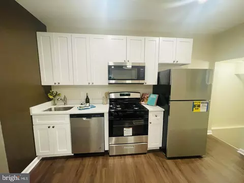 800 E 33rd St, Baltimore, MD 21218 photo 12