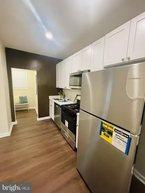 800 E 33rd St, Baltimore, MD 21218 photo 14