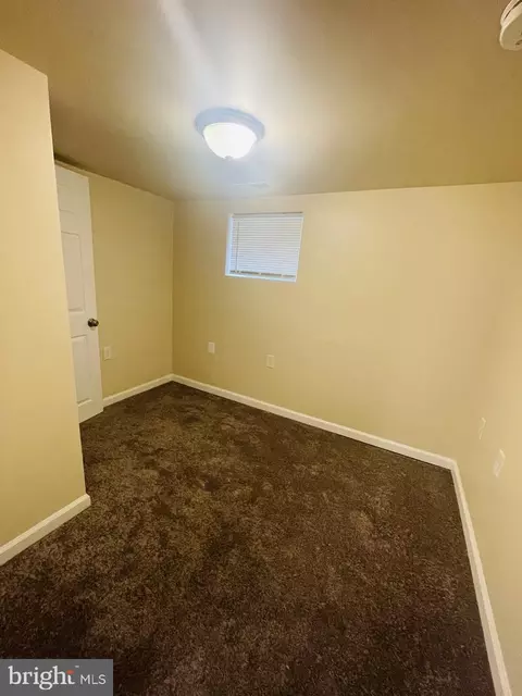 800 E 33rd St, Baltimore, MD 21218 photo 41