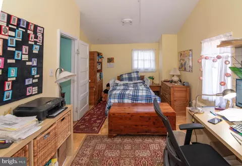211 E Melrose Ave, Baltimore, MD 21212 photo 28