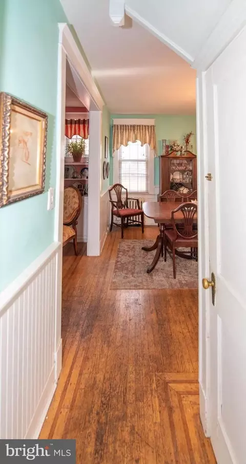 211 E Melrose Ave, Baltimore, MD 21212 photo 21