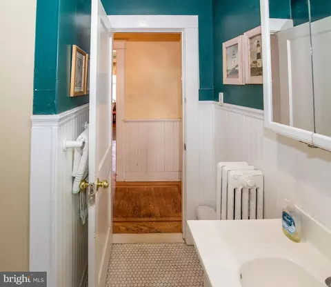 211 E Melrose Ave, Baltimore, MD 21212 photo 19