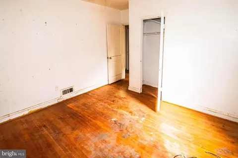 Bedroom - 2713 Talbot Rd, Baltimore, MD 21216 photo 2 of 2